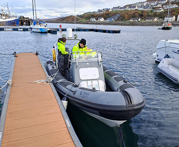 Maritime students help Mallaig Harbour Authority in yacht rescue