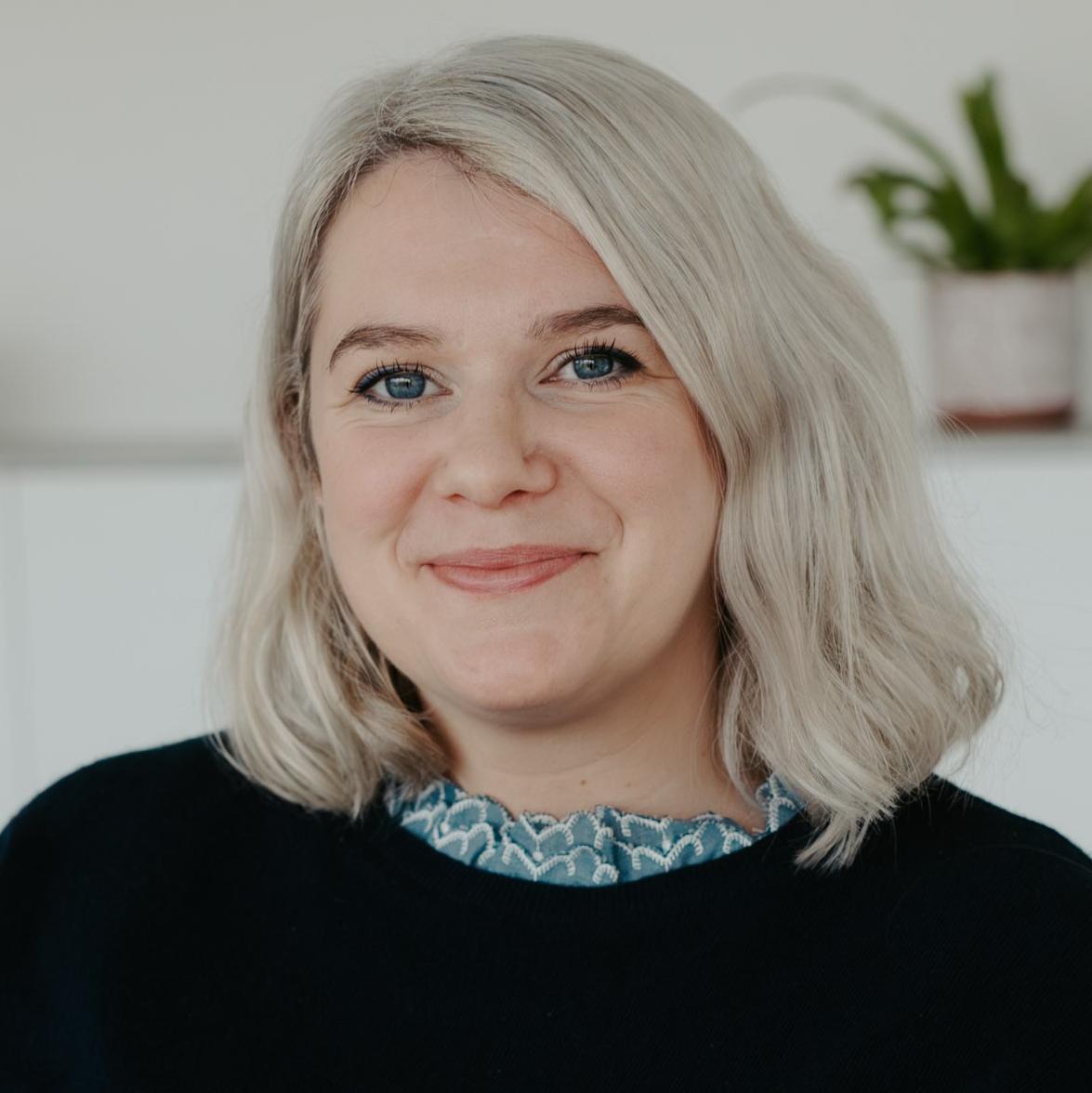 Portrait of Kelly Morrison